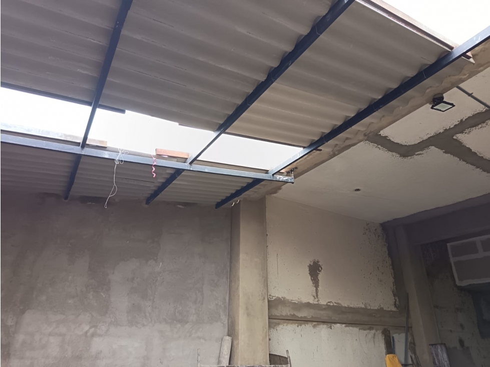 Local Comercial o Bodega en Venta Granada Norte | 140 m² — foto 5