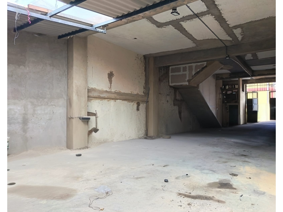 Local Comercial o Bodega en Venta Granada Norte | 140 m² — foto 6