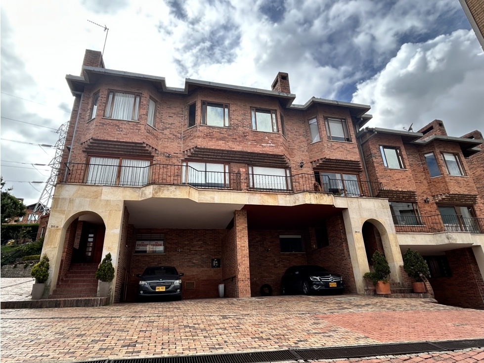 SE VENDE CASA TORRELADERA