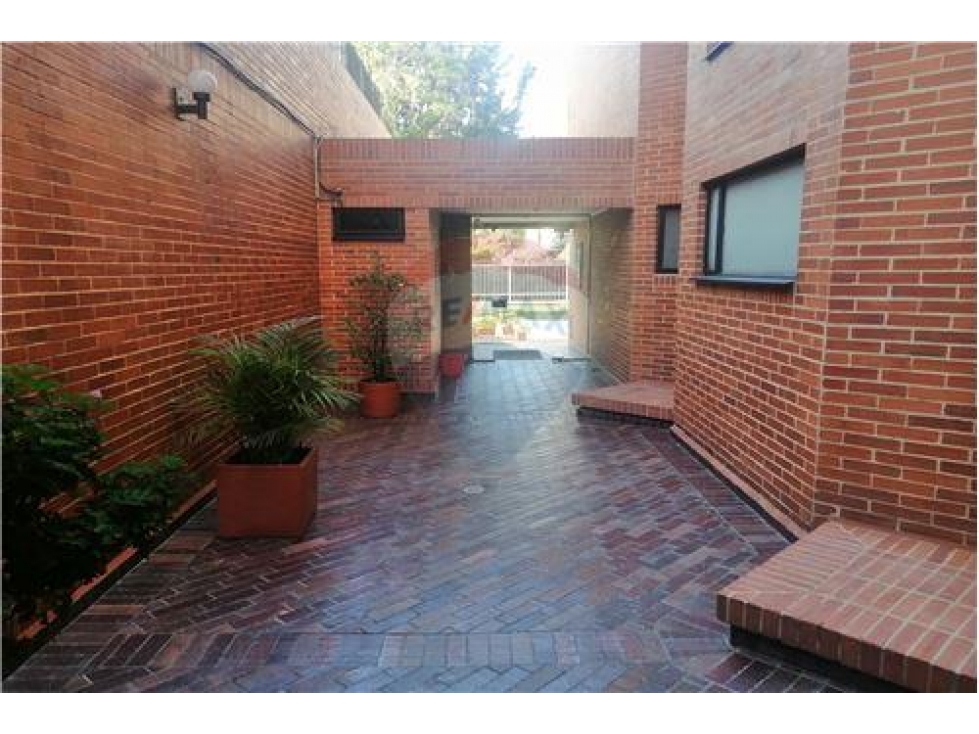 SE VENDE APARTAMENTO — foto 2