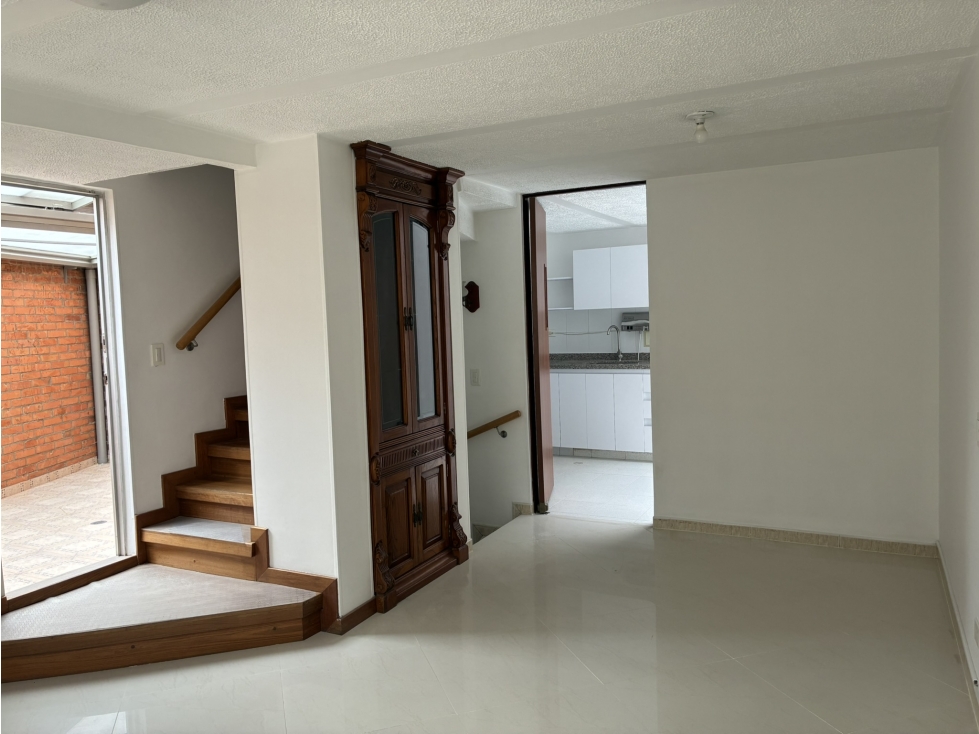 ¡Casa en Toscana, BogotÃ¡! Amplia y Bien Ubicada — foto 3