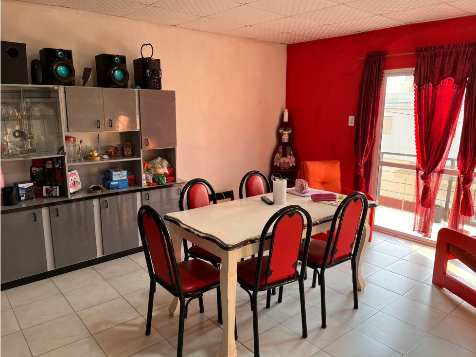 Casa de 2 pisos en Viale - 3