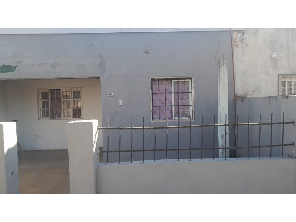 Se vende Casa en Viale calle Alberdi - 1