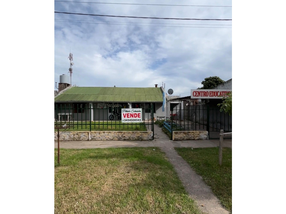 Se vende casa en Alcaraz sobre calle 9 de Julio - 1
