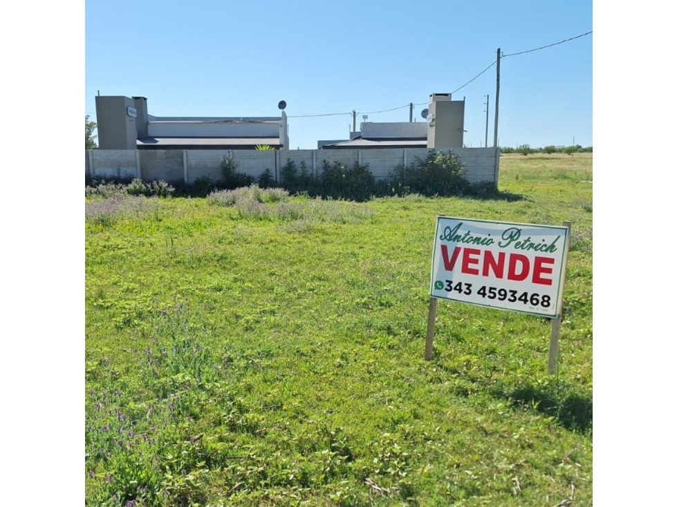 Se venden 4 lotes en Maria Grande - 2