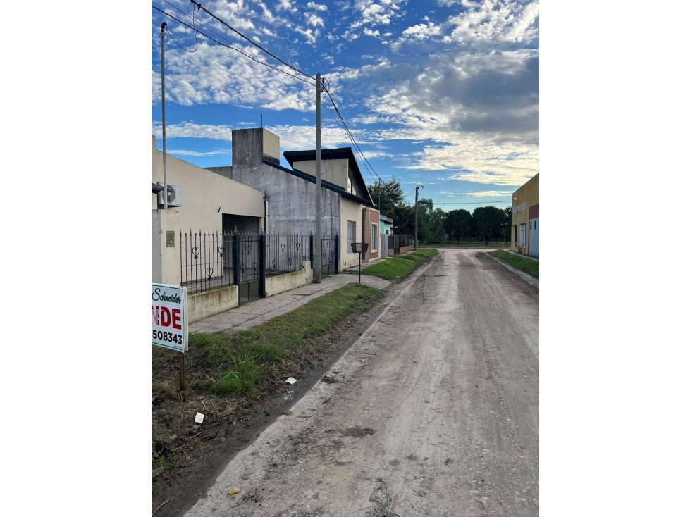 Se vende Terreno en María Grande sobre calle Martín Fierro - 3