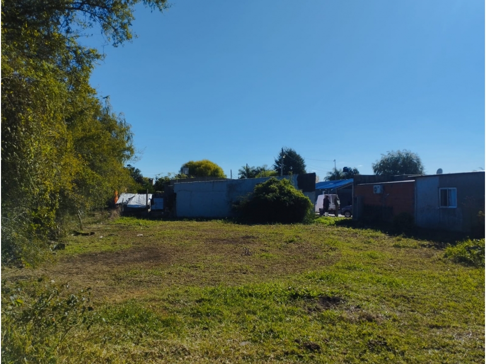 Se vende Terreno en Segui sobre Av. San Martín - 3
