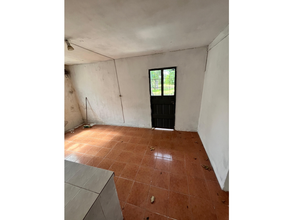 Se vende Casa en Maria Grande sobre Av. Argentina - 5
