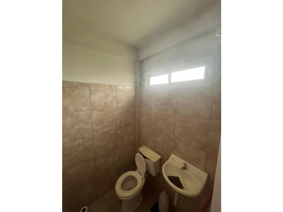se vende Local Comercial en María Grande 9 de Julio y Concejal Furlan - 5