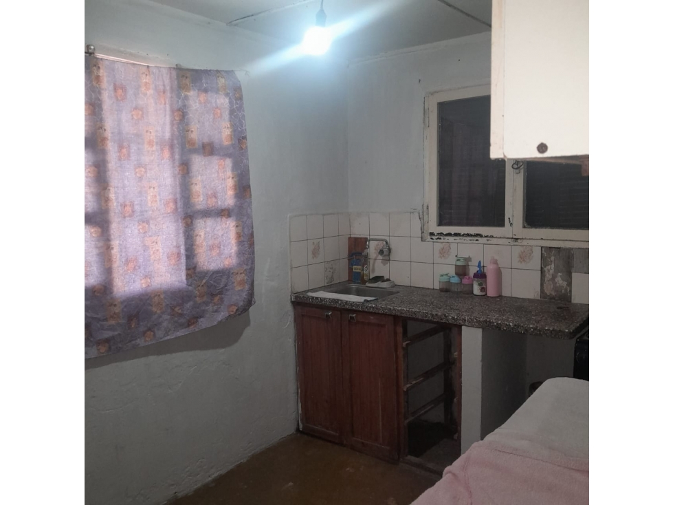 Se vende Casa en Viale calle Alberdi - 4