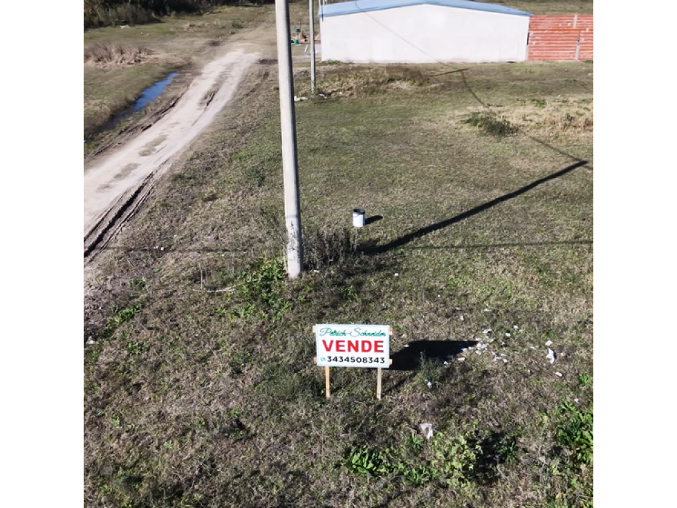 Se venden lotes en María Grande calle Solari a 15500 u$d c/u - 1