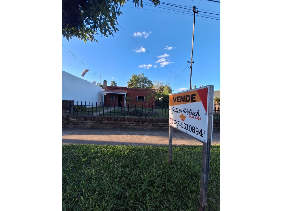 Se vende casa en Viale en calle Belgrano - 1