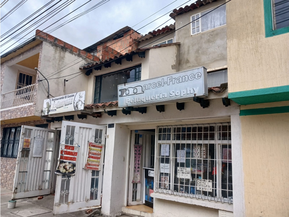 ACSI 1334. Se vende casa en Madrid, Cundinamarca.