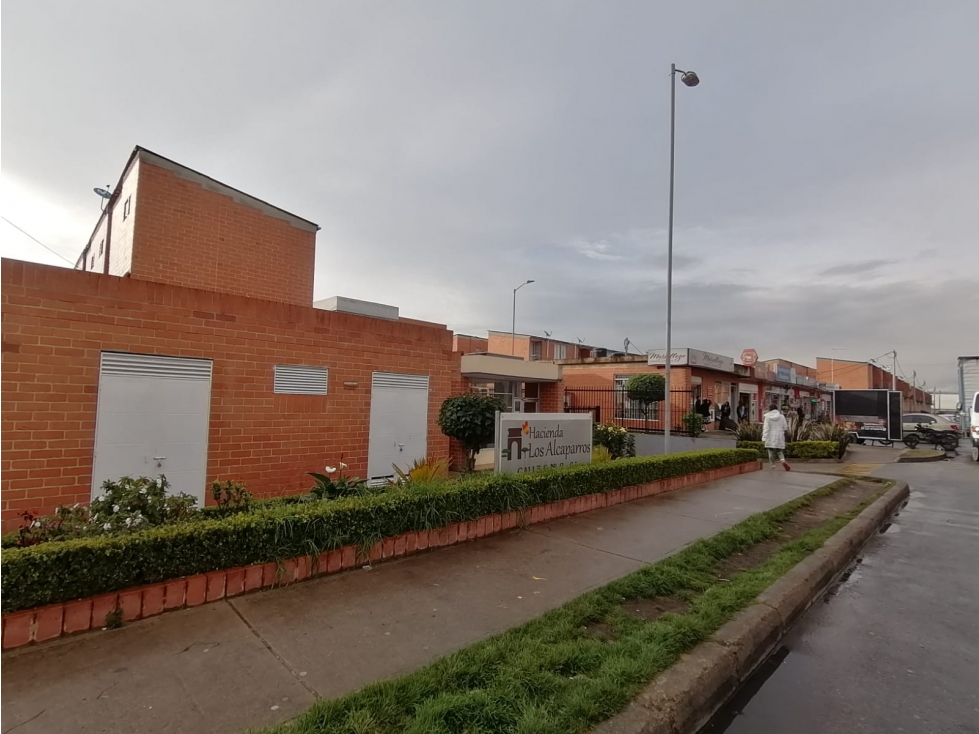 ACSI 385. Casa en venta en Alcaparros II, Madrid, Cundinamarca. — foto 2