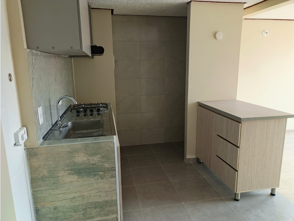 ACSI 1538. Apartamento en arriendo, Verde Pino, La prosperidad, Madrid — foto 6