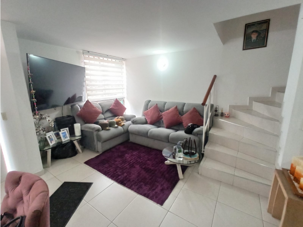 ACSI 1141. Casa en Venta Bogotá, Plaza de las Americas — foto 3