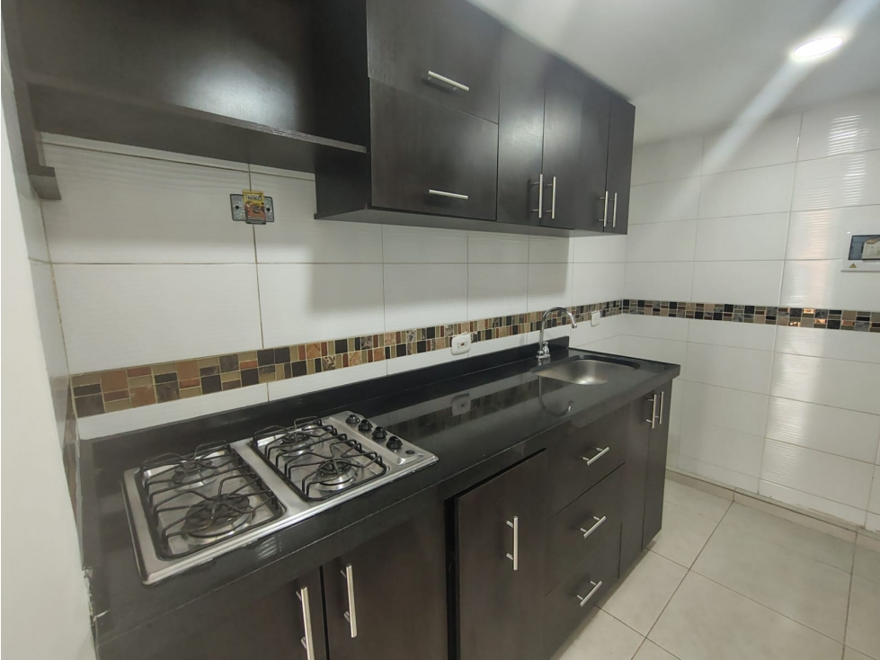ACSI 1556. Apartamento en Arriendo, Manzanares, Madrid — foto 5