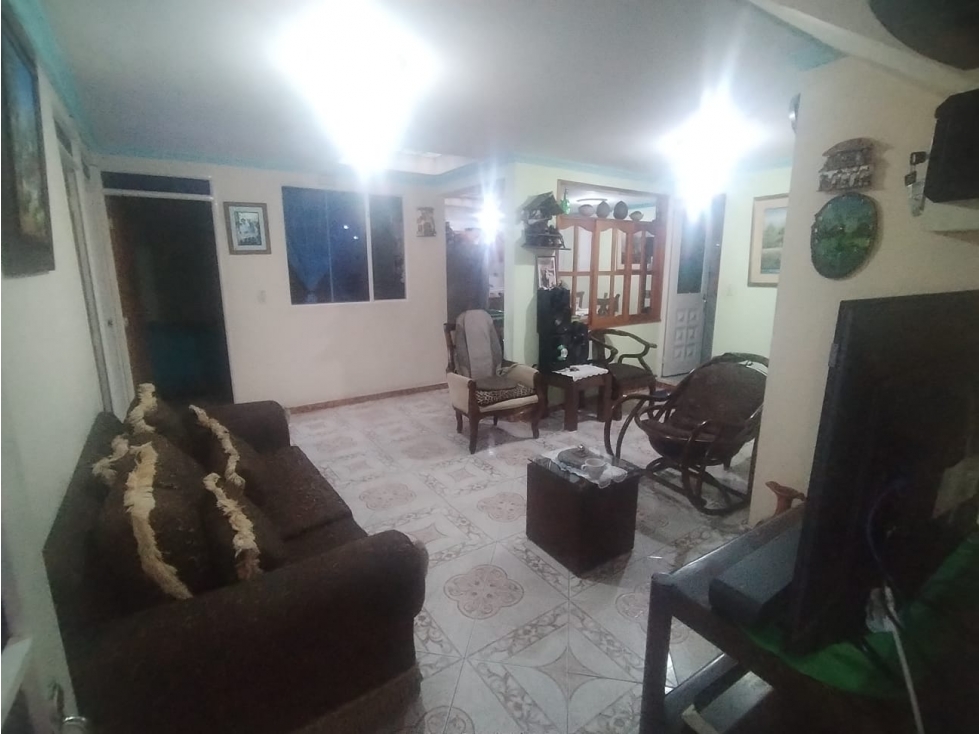 ACSI 1195. Casa en Venta, Barrio La Esperanza, Mosquera — foto 2