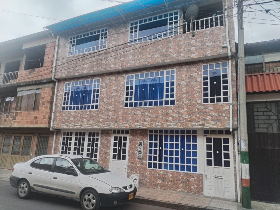 ACSI 1195. Casa en Venta, Barrio La Esperanza, Mosquera