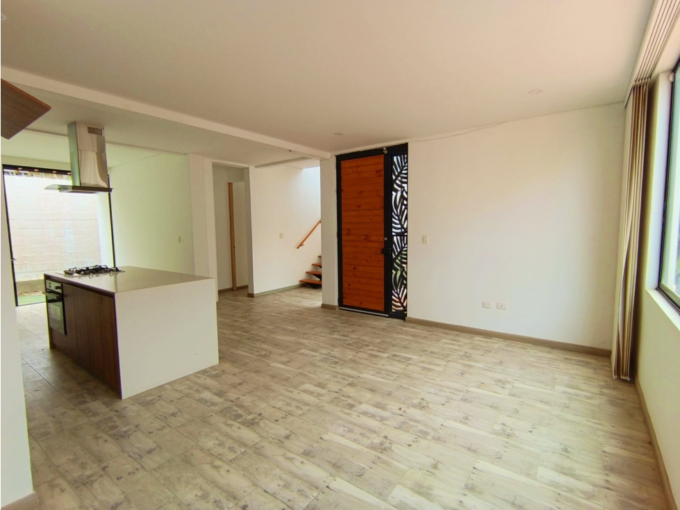 ACSI 1450. Casa en Venta, Urbanización San Jerónimo, La Mesa — foto 2