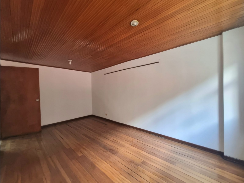 ACSI 1051. Casa en venta, Bellavista, Bogotá — foto 5