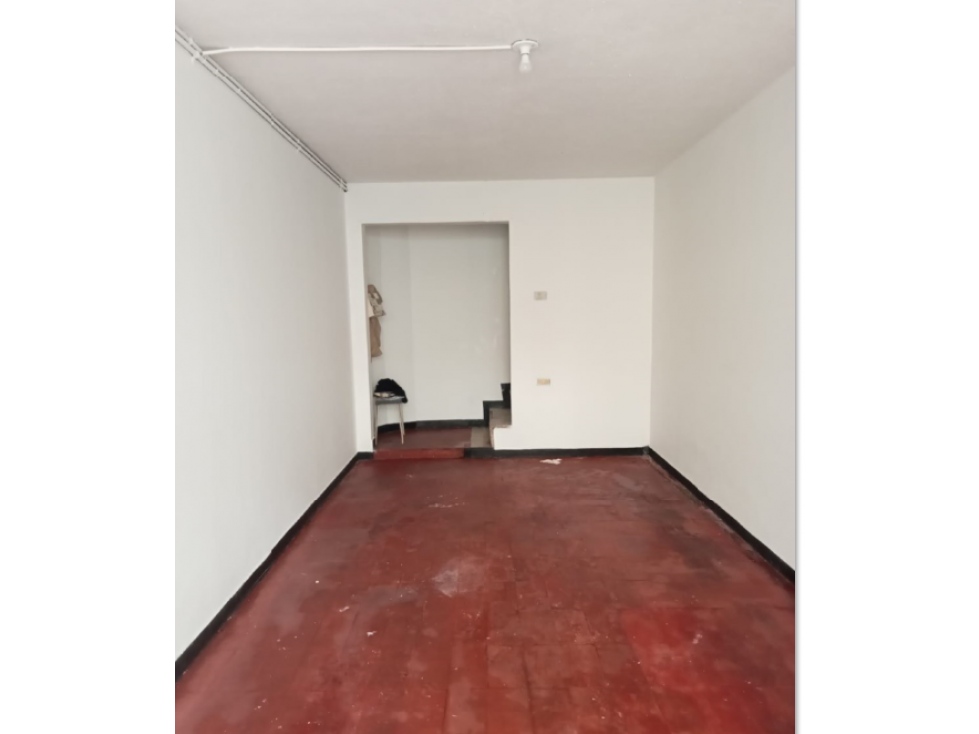 ACSI 1307 Casa-Lote en venta, barrio Galán en Bogotá — foto 3