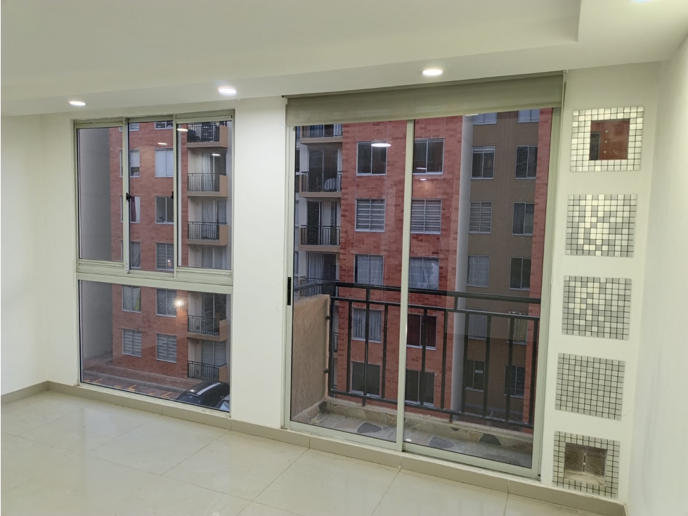 ACSI 1543. Apartamento en Venta, Abundara, La prosperidad, Madrid — foto 2
