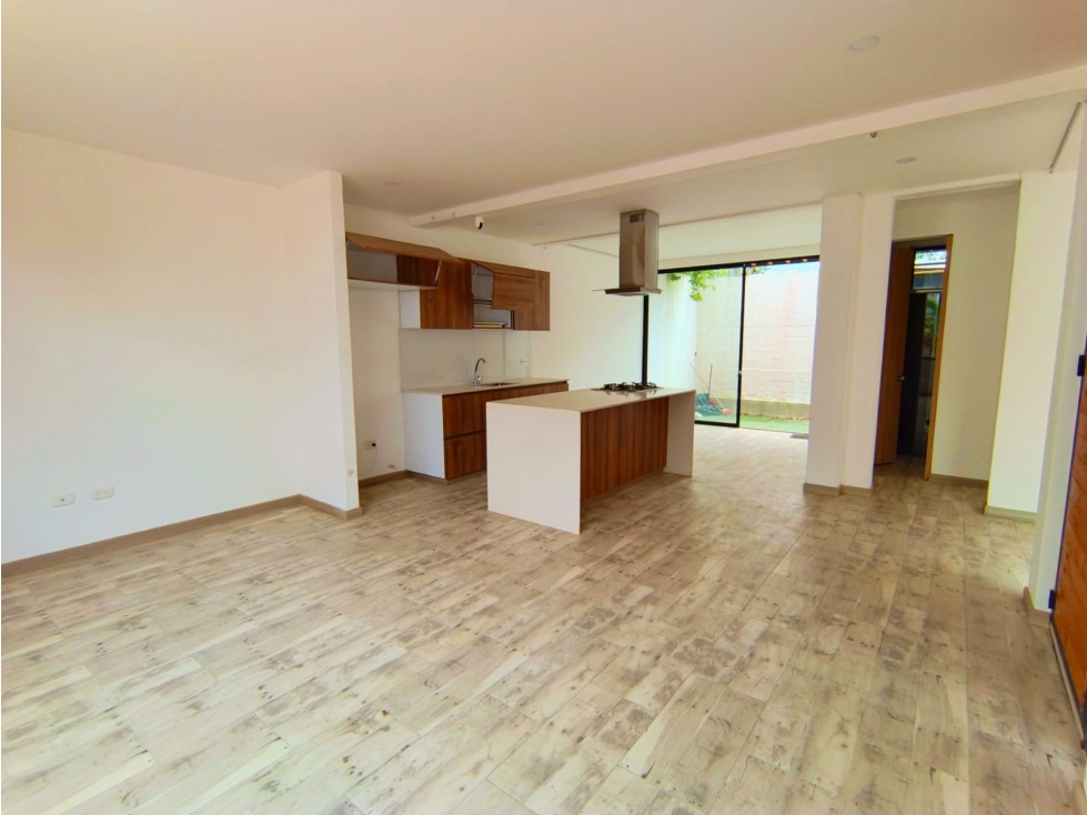 ACSI 1450. Casa en Venta, Urbanización San Jerónimo, La Mesa — foto 3