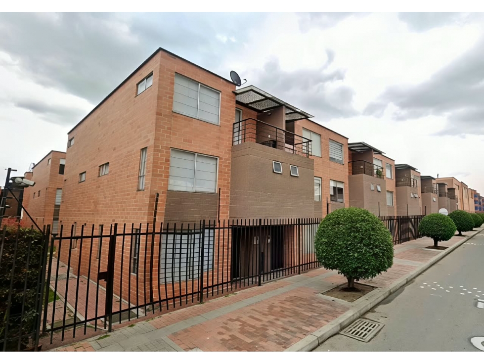 ACSI 1493. Casa en venta, Conjunto Puerto Madero, Mosquera, Cund. — foto 2