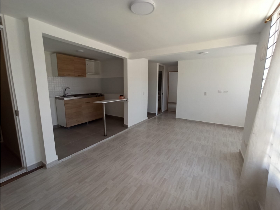 ACSI 1072. Apartamento en Arriendo en Madrid, Conjunto Lima — foto 3