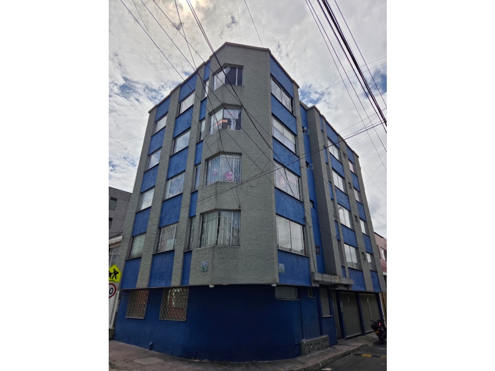 ACSI 1347. Apartamento en venta, Barrio San Antonio, Bogotá