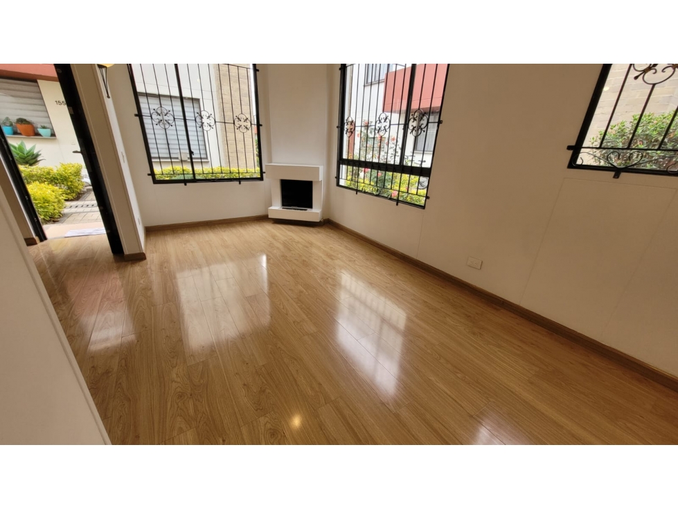 ACSI 1499 Hermosa casa en venta en el Conjunto Reserva de Alcalá — foto 2