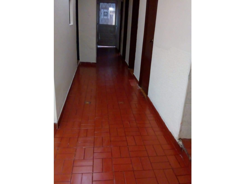 ACSI 1325. Casa-Lote en venta, barrio la Laguna, Fontibón El Guadual — foto 2