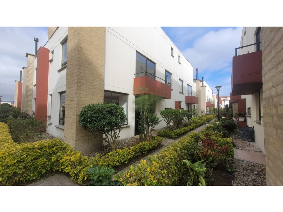 ACSI 1549 Casa para la venta en el Conjunto Reserva de Alcalá Mosquera