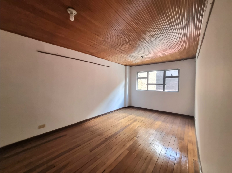 ACSI 1051. Casa en venta, Bellavista, Bogotá — foto 3