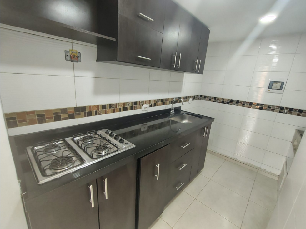 ACSI 1556. Apartamento en Arriendo, Manzanares, Madrid — foto 3