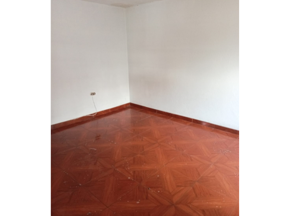 ACSI 1307 Casa-Lote en venta, barrio Galán en Bogotá — foto 5