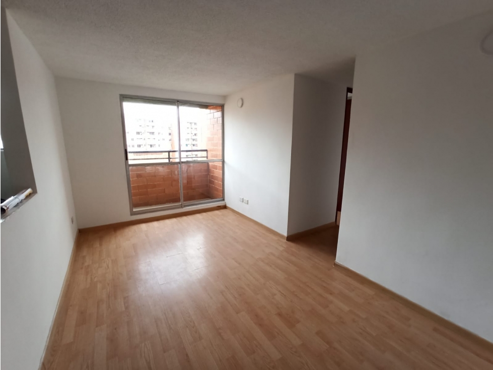 ACSI 1127A. Apartamento en arriendo Madrid, conjunto Murano — foto 4