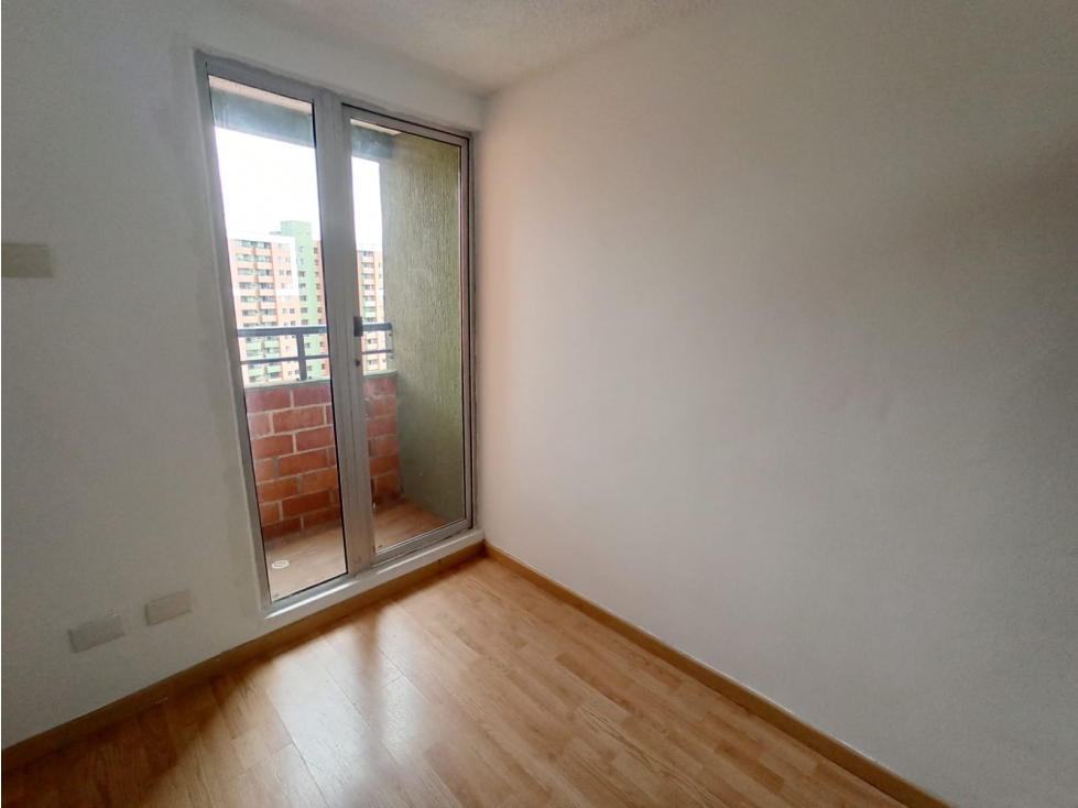 ACSI 1127A. Apartamento en arriendo Madrid, conjunto Murano — foto 5