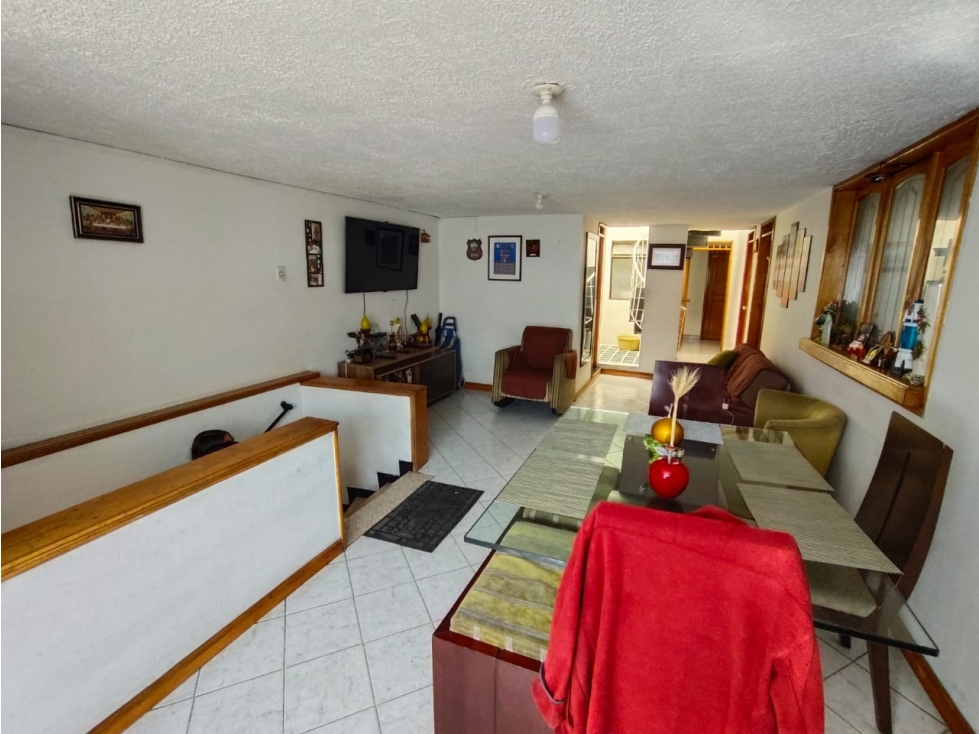 ACSI 1308 Casa-Lote en venta, barrio Remanso Sur, Bogotá — foto 2