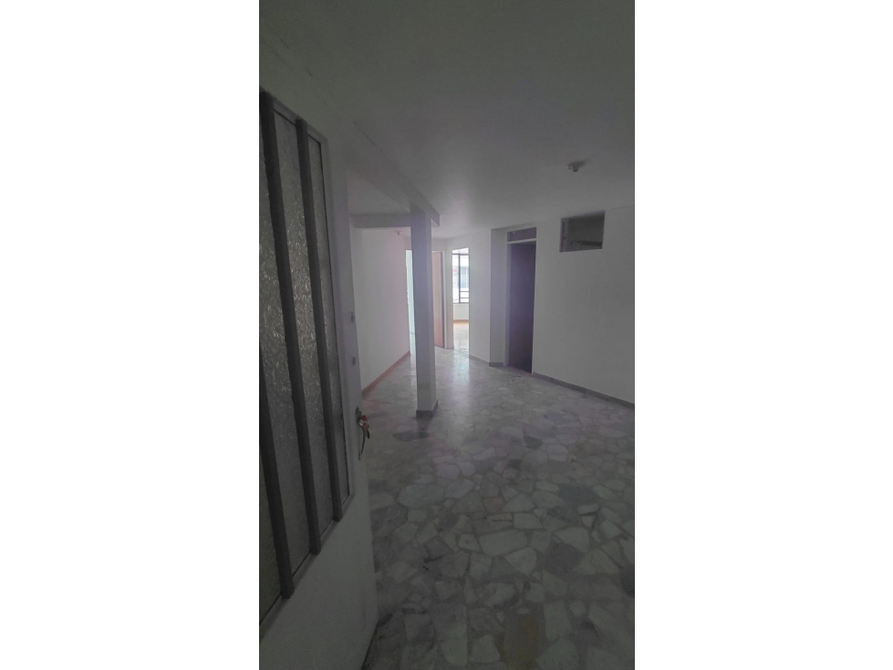 SE ARRIENDA APARTAMENTO EN ALTA SUIZA, MANIZALES — foto 4
