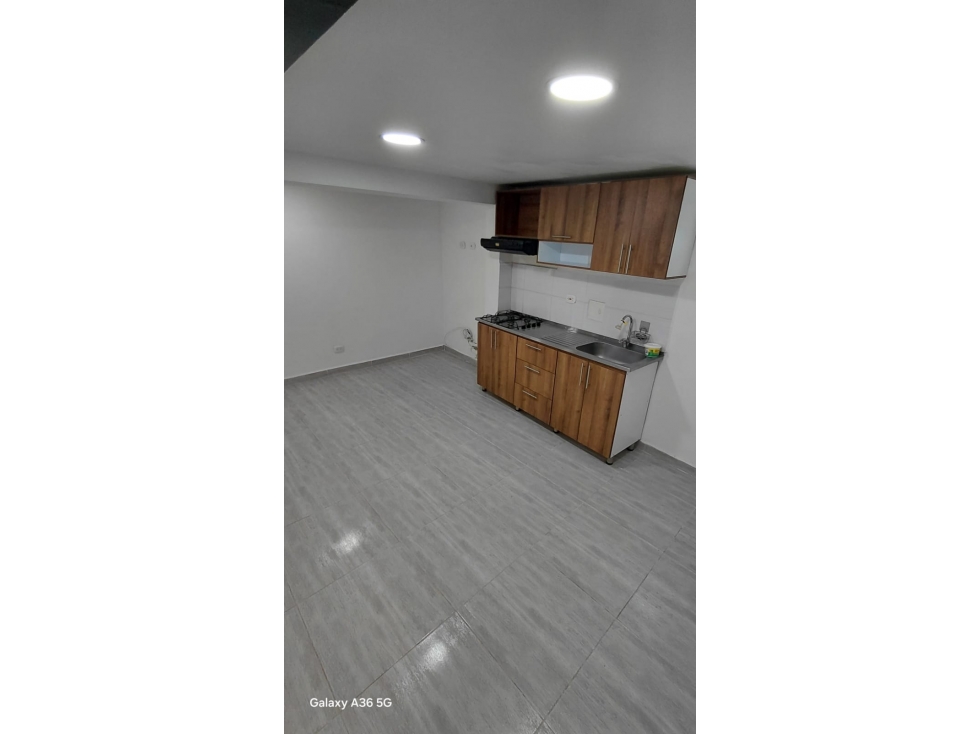 SE ARRIENDA EXCELENTE APARTAMENTO EN CHIPRE — foto 5