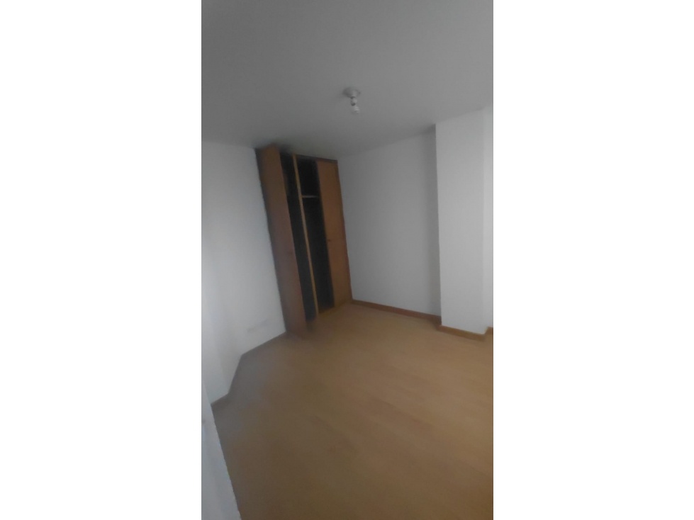 SE ARRIENDA APARTAMENTO EN ALTA SUIZA, MANIZALES — foto 6