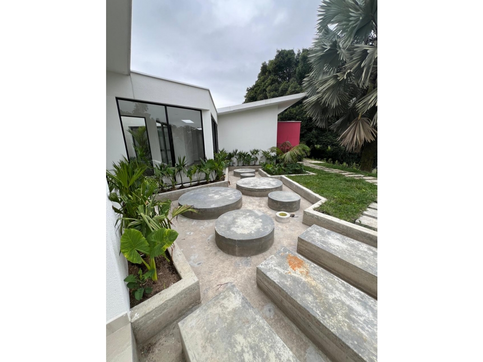 CASA CONDOMINIO EN PEREIRA