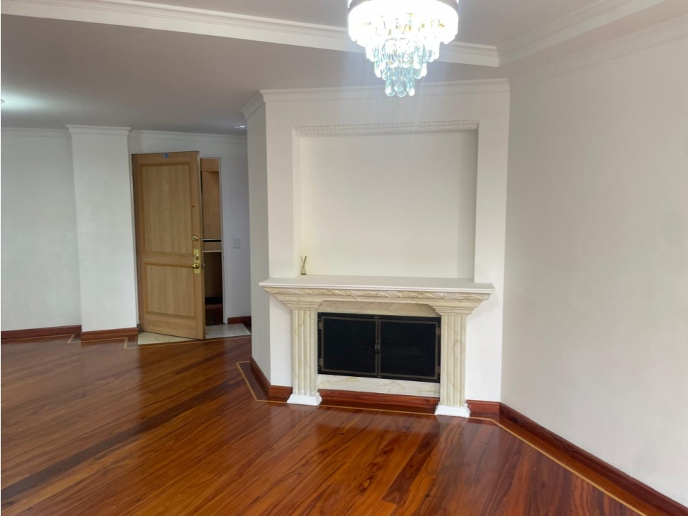 VENDO APARTAMENTO SCALA 21