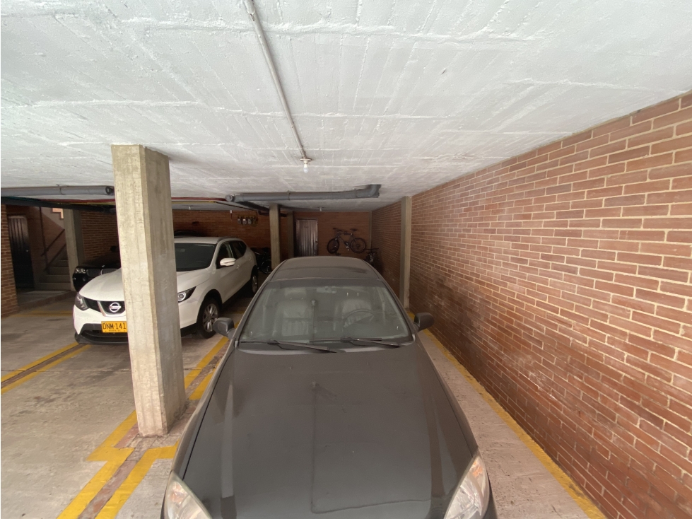 Apto Venta Sta Paula — foto 2