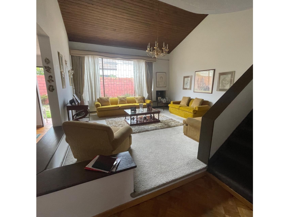 VENDO HERMOSA CASA LAS VILLAS — foto 2