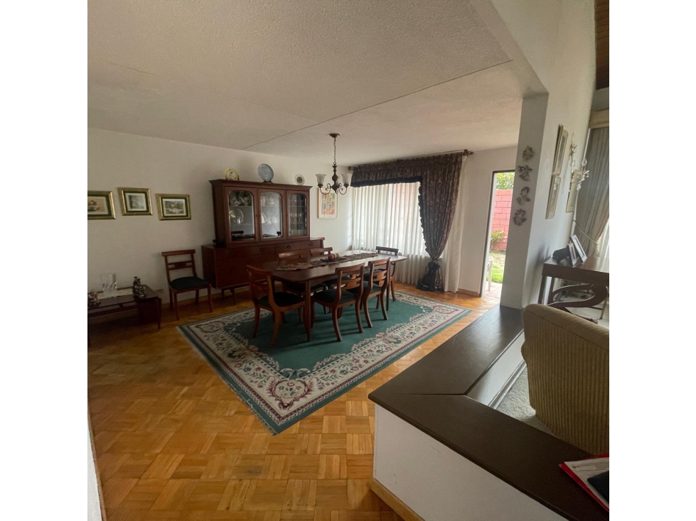 VENDO HERMOSA CASA LAS VILLAS — foto 3