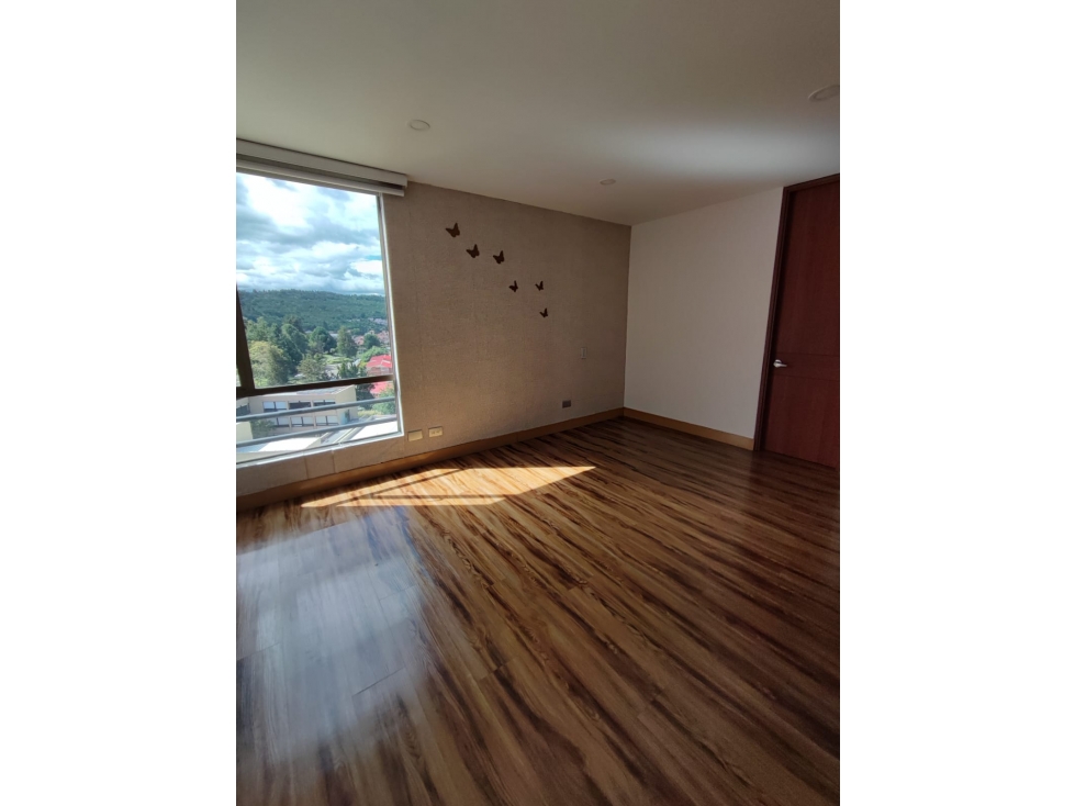 VENTA APARTAMENTO, ALTOS DE LA COLINA, 108 MTS, 3 HAB, ESTUDIO, 2 PARQ - 5