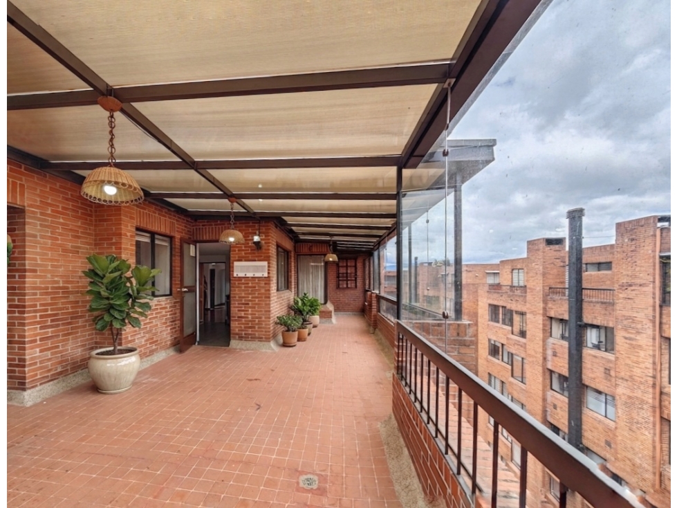 PENTHOUSE EN COLINA CAMPESTRE, 177 MTS, TERRAZAS, 3 HAB, 2 PARQ — foto 2